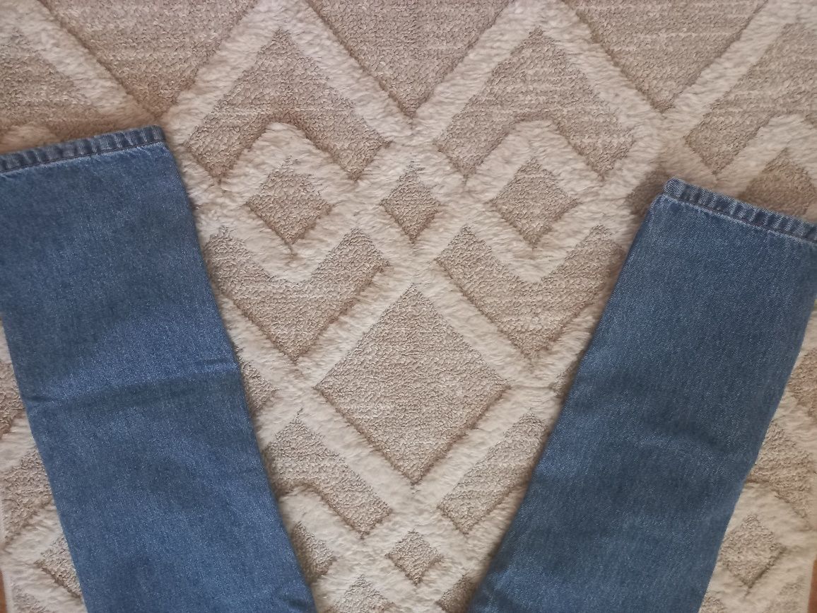 Spodnie jeans stradivarius