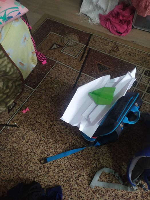 Літачки та кораблики з паперу (20 штук))