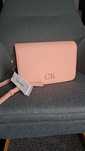 Torebka Calvin Klein Re-Lock Shoulder Bag