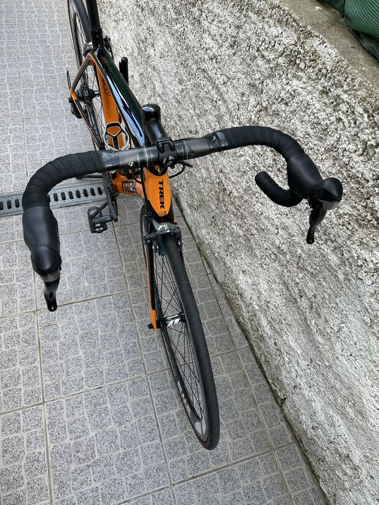 Bicicleta TREK em carbono