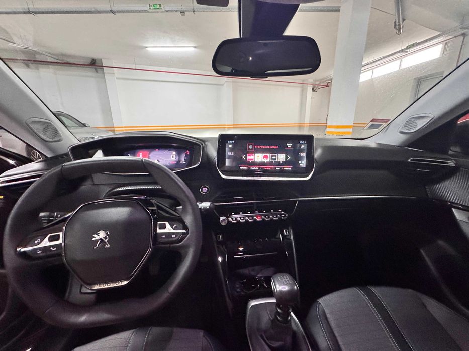 Peugeot 2008 1.2 PureTech Allure Pack