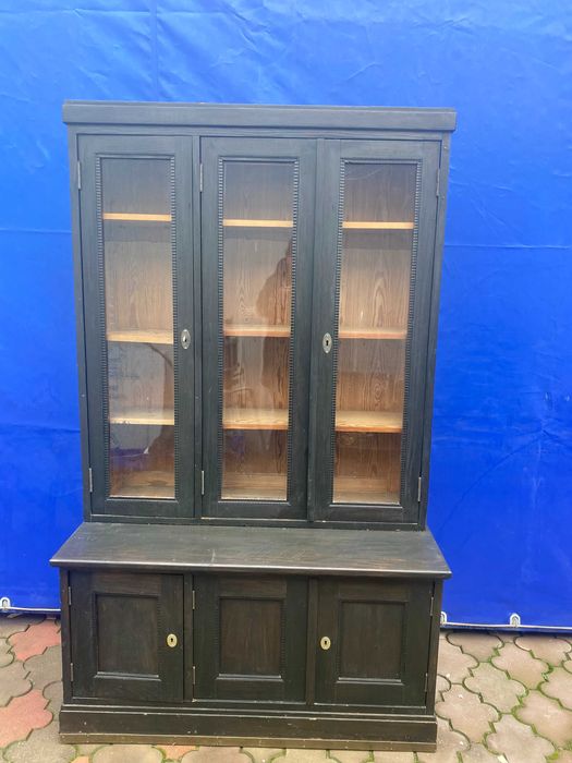 Stara biblioteka /kredens secesja