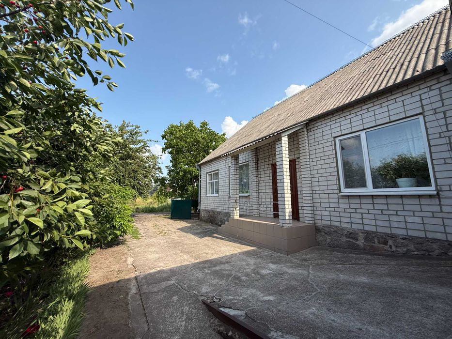 Продаж продам будинок в Царичанці Царичанка Центр Поділ ліс, річка