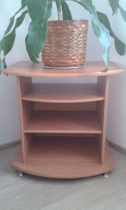 Szafka pod TV półka telewizyjna meble komoda stolik kwietnik