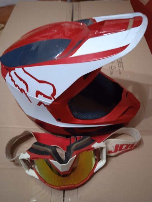 Capacete de Cross Usado