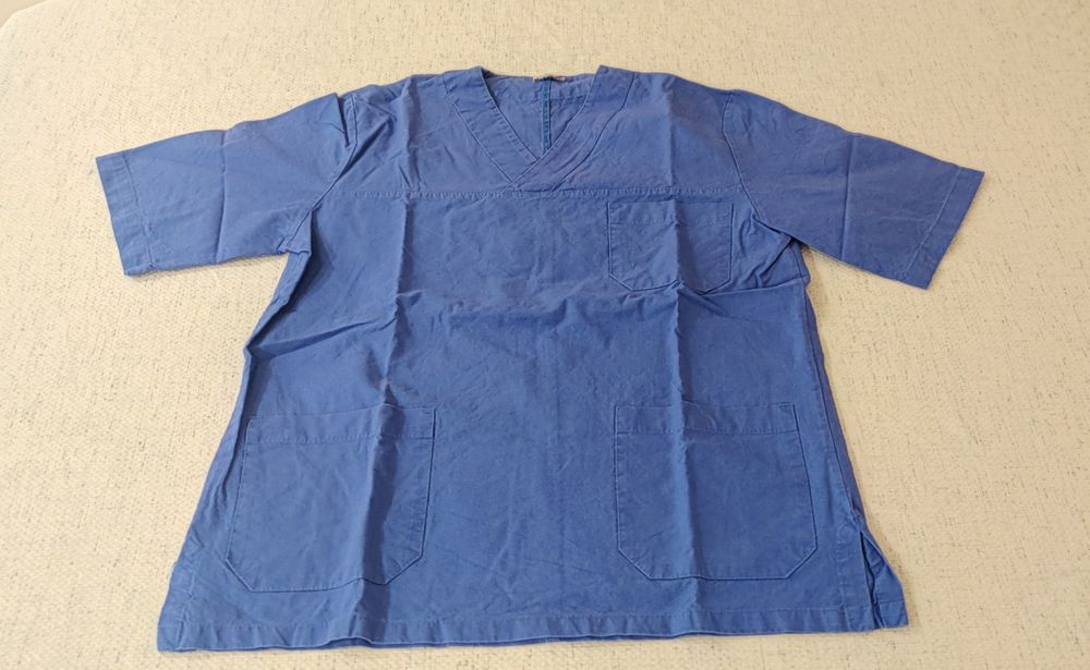 Farda de trabalho em saúde azul tamanho M