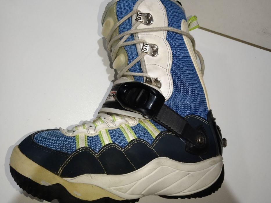 Buty snowboardowe agresywne  OXYGEN rozmiar 39