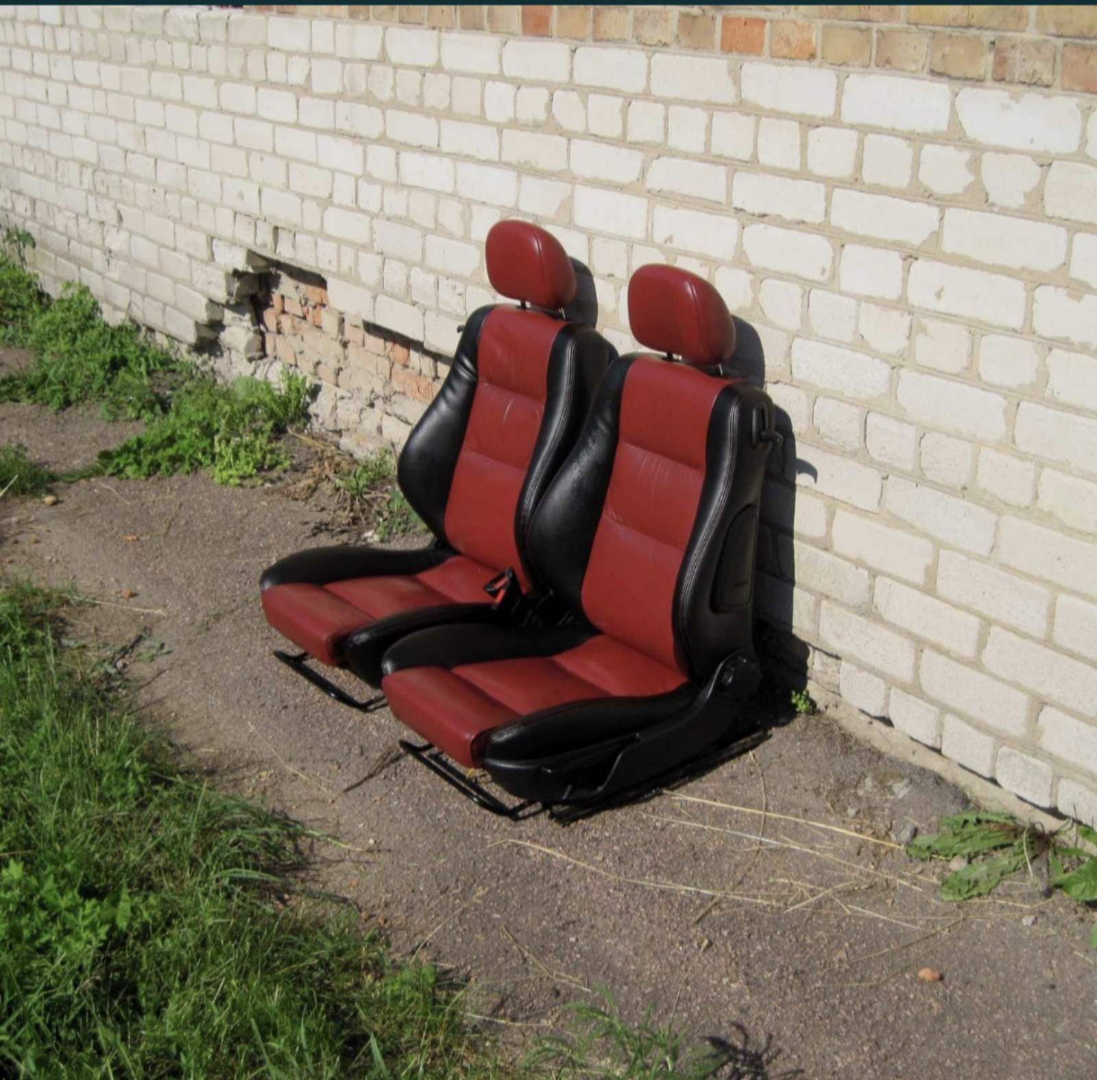 Сидения (сидіння) golf3,recaro stail edition,рекаро.
pekapo
pekapo