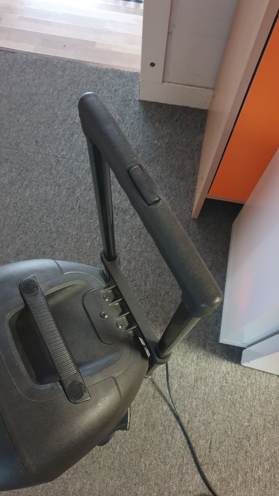Skytec SPJ-Pa912 mobilna kolumna z amplitunerem