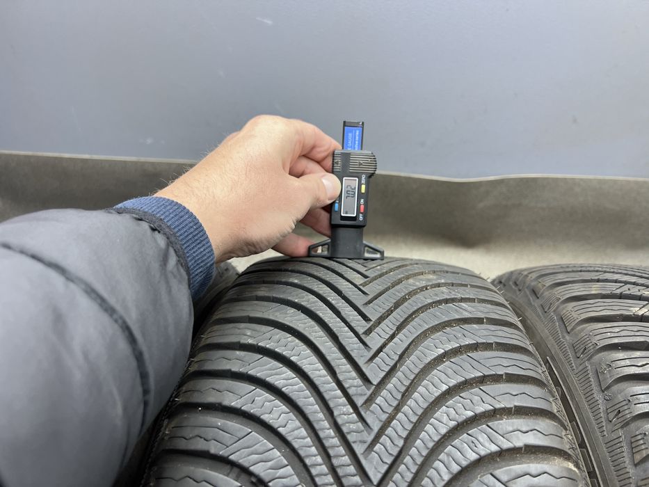 Шини ~ 7мм зима 225 45 R17 Michelin Alpin 5 резина зимові