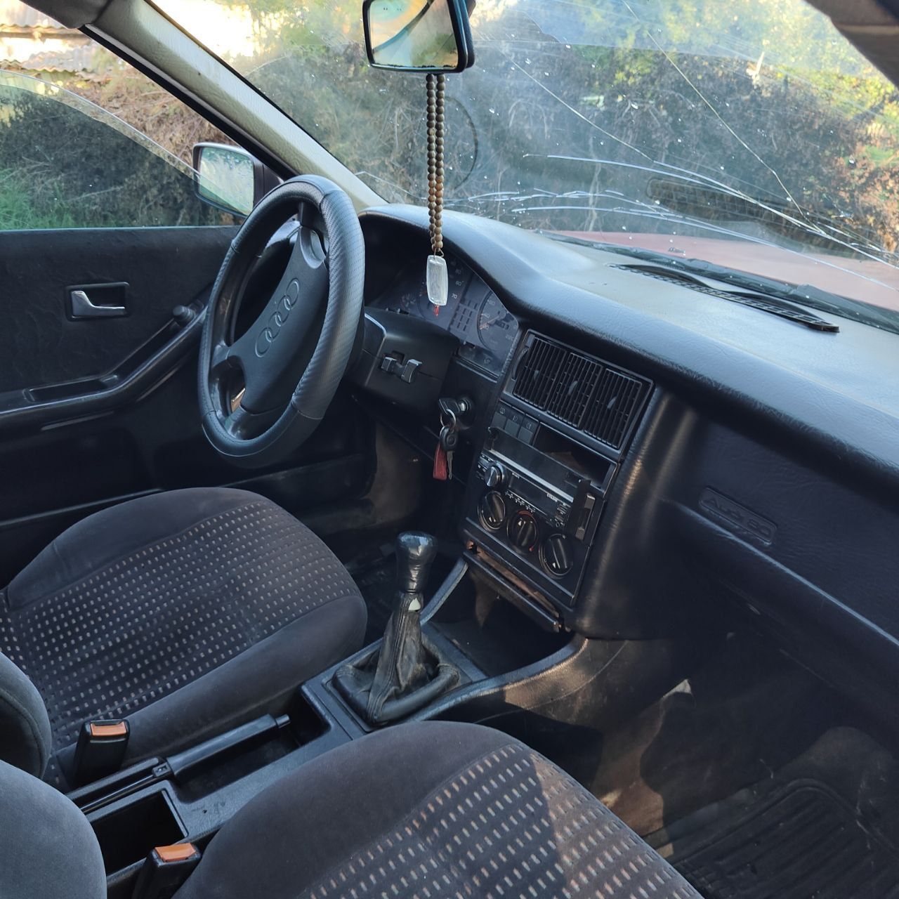 Продам Ауді 80 1.8