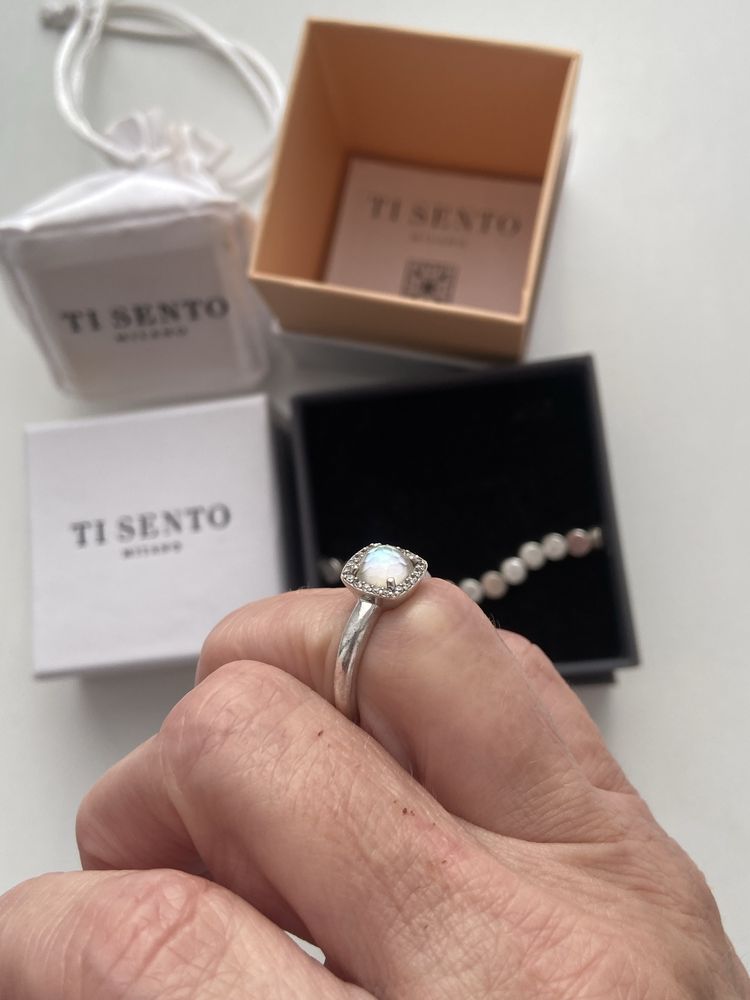 Кольцо серебрянное Ti Sento Италия