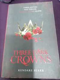 Three Dark Crowns. Portes incluídos.