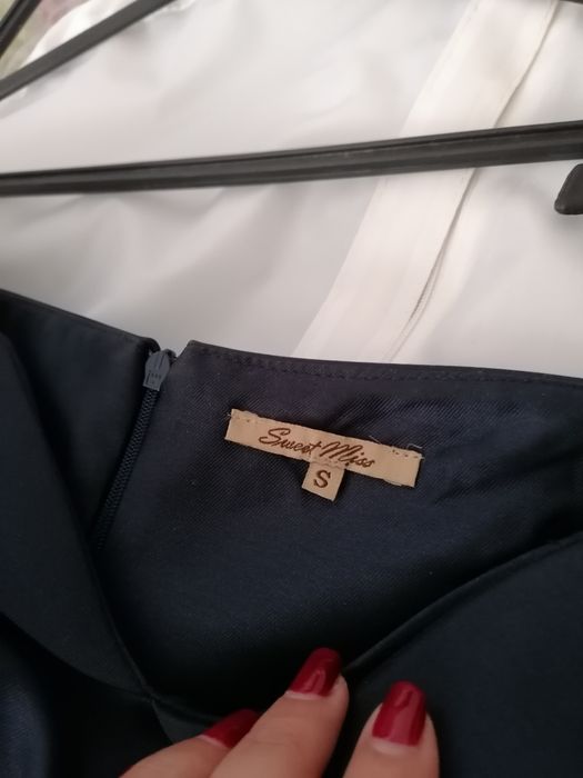 Vestido de cerimónia azul marinho