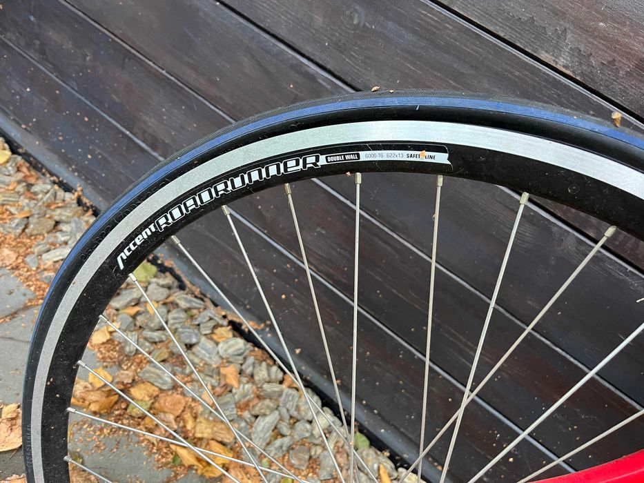 Rower custom / singlespeed / szosowy na stalowej ramie – koła 28"