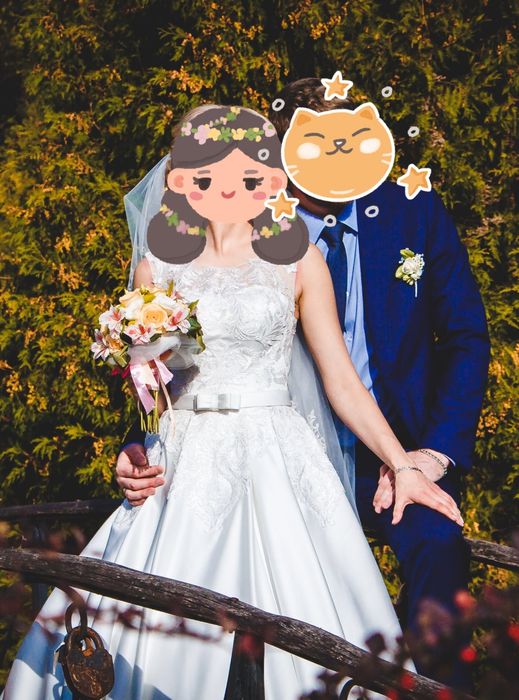 Весільна сукня ,айворі, атлас