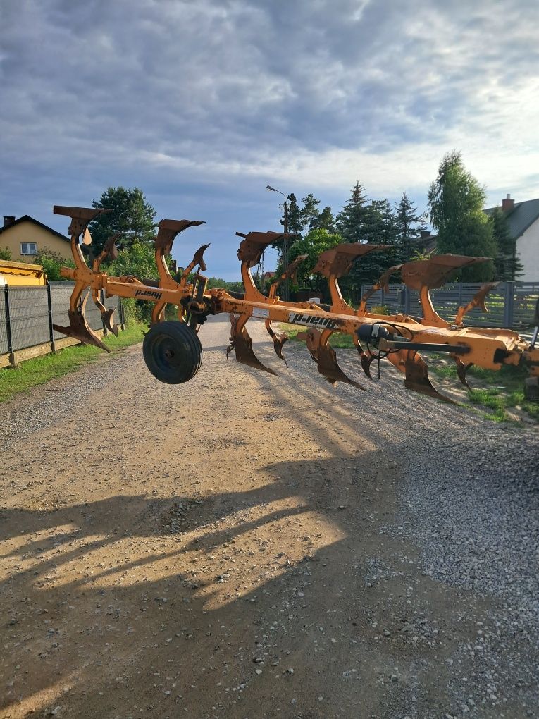 Pług Obrotowy Huard 5 Skibowy 4+1 Kuhn 470  Kverneland Overum Non-Stop