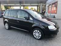 VW Touran 2.0 TDI 2007 rok.