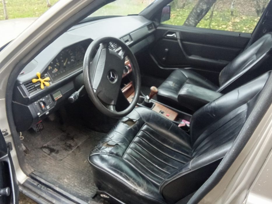 Продається машина