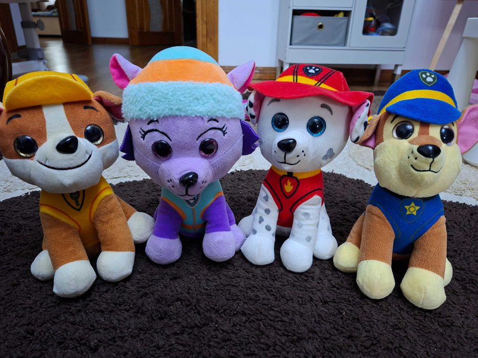 Мякі іграшки щенячий патруль!