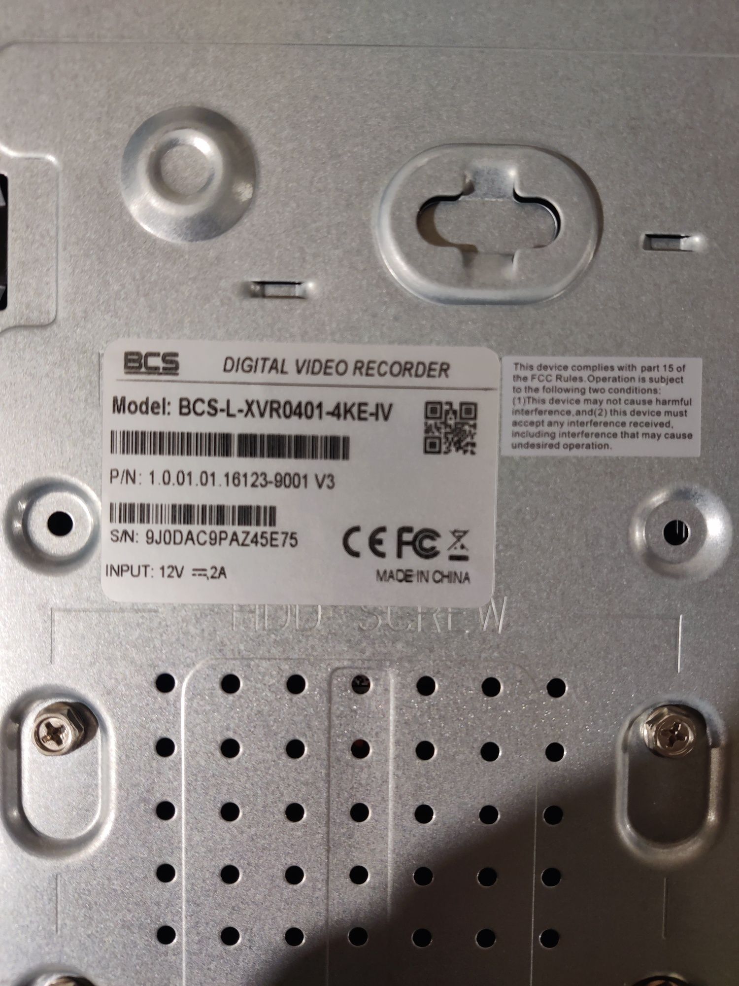 Zestaw monitoringu BCS – Rejestrator 4+4 kanały + 3 kamery 5MPX + akce