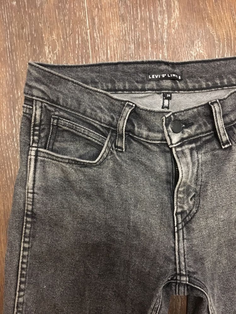 Levis джинсы slim