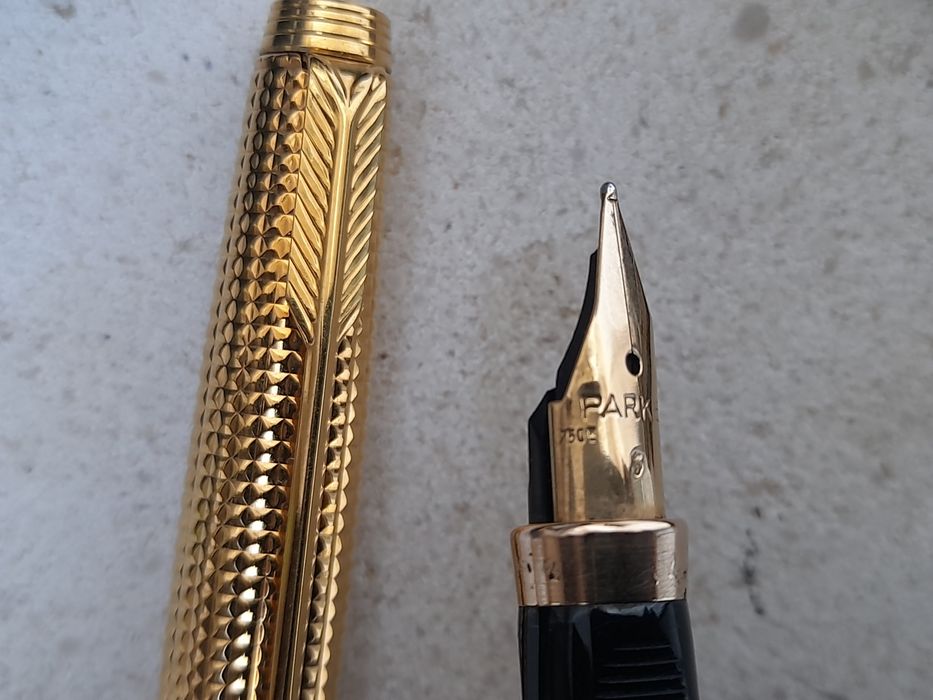 Canetas Parker 75