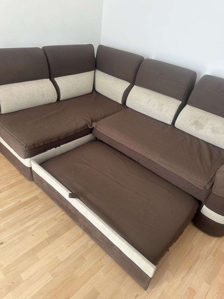 Narożnik z funkcją spania
