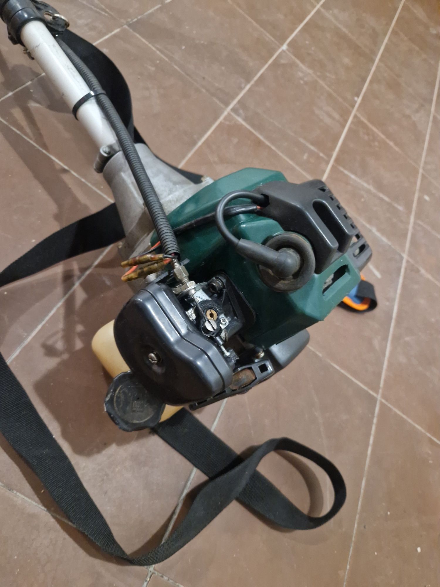 Roçadora Gasolina falta de uso aceito trocas