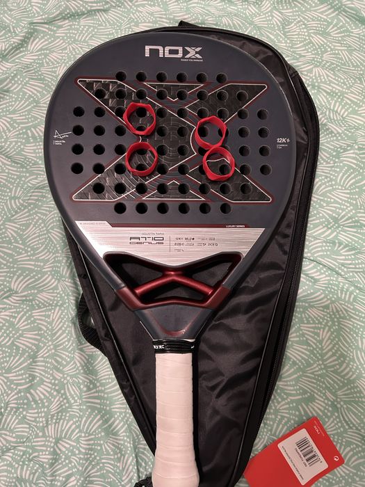 Raquete AT10 12k by Agustin Tapia