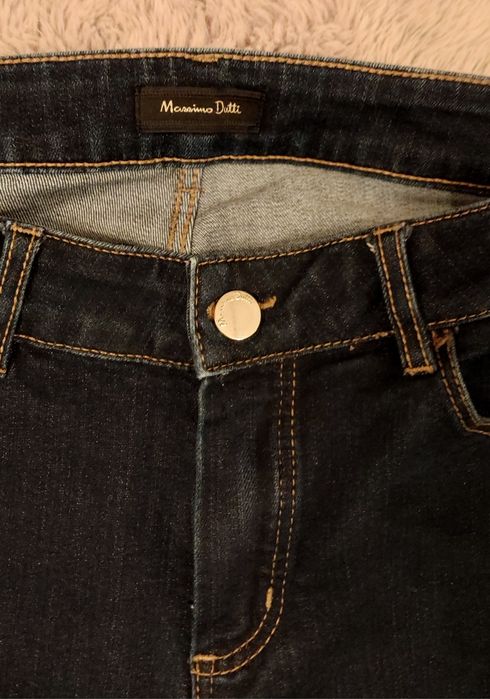 Jeansy Massimo Dutti