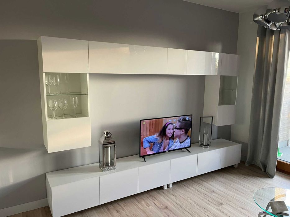 Meble wysoki połysk