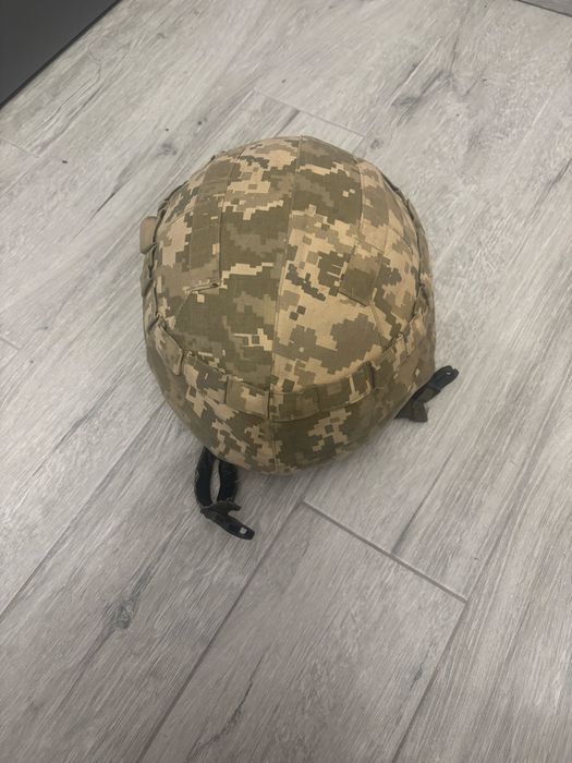 Каска в ідеальному стані