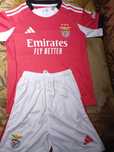 Equipamento benfica criança