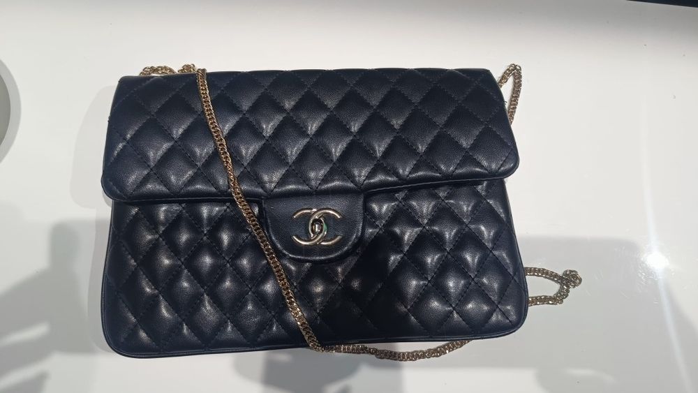 Torebka Chanel czarna