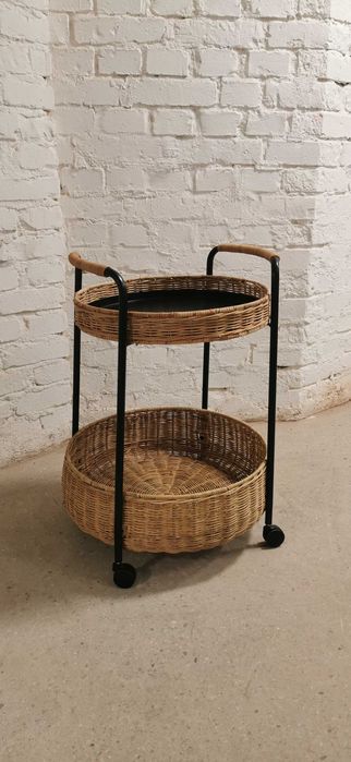 IKEA LUBBAN stolik na kółkach rattan