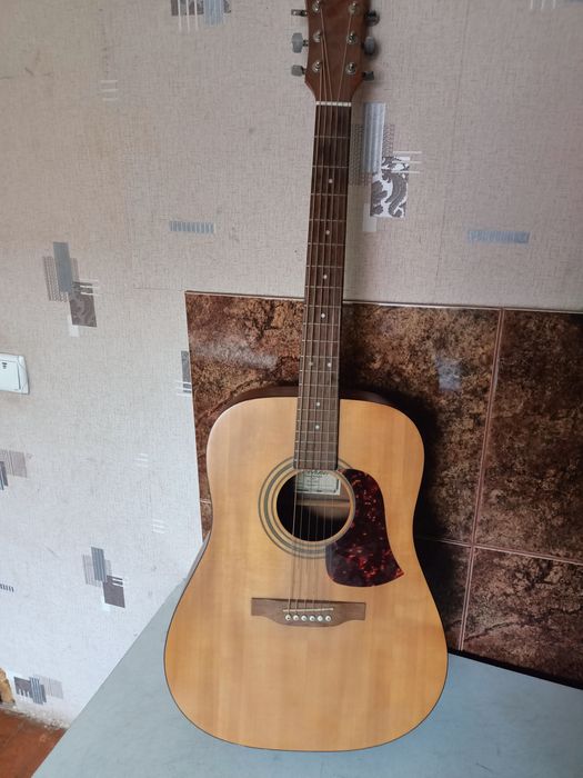 акустическая гитара