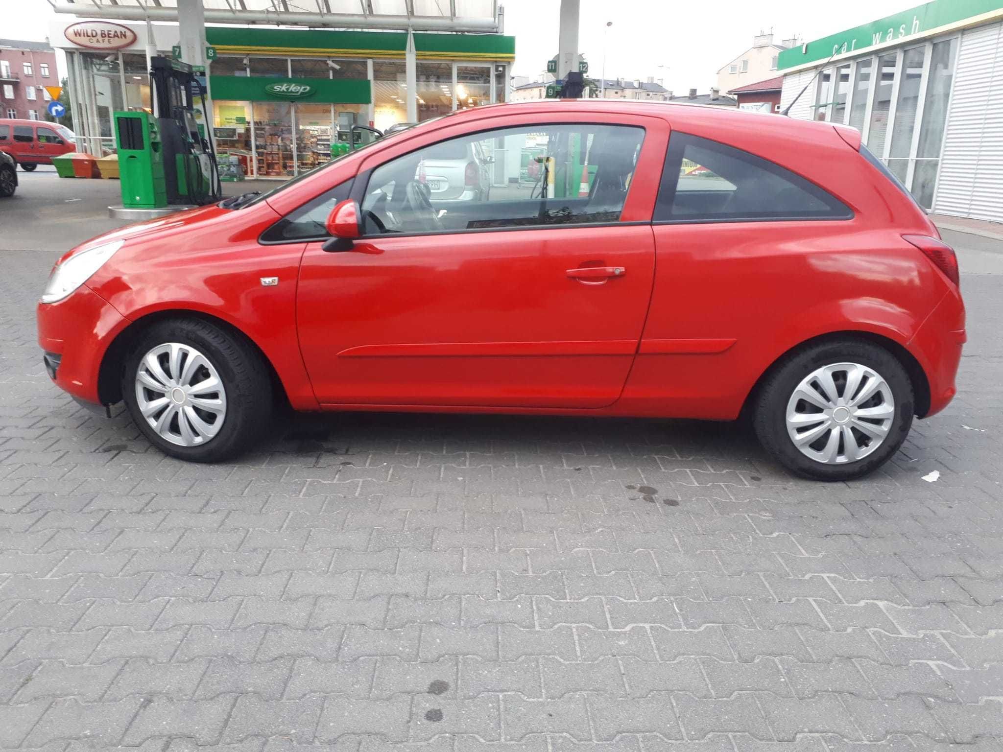 Opel corsa D 1,0 Klima, Przegląd do końca roku! TEMPOMAT-Mały przebieg