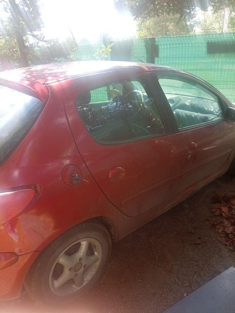 PEUGEOT 1.9 D całość
