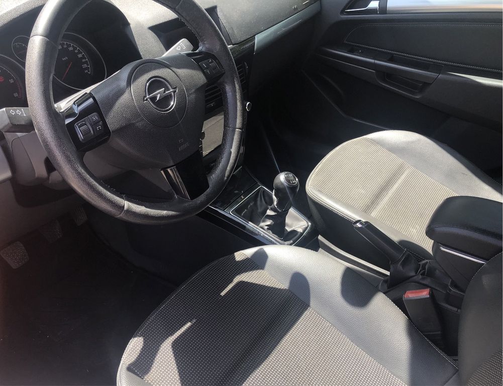 Opel Astra Caravan 1.7 CDTI
