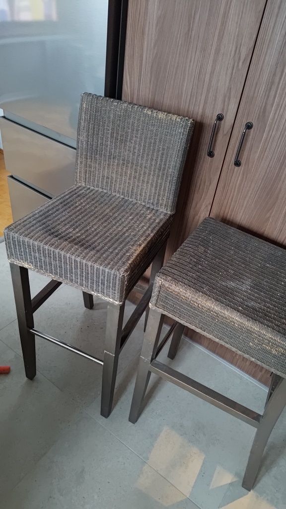 Krzesła hokery do kuchni plecionka vintage