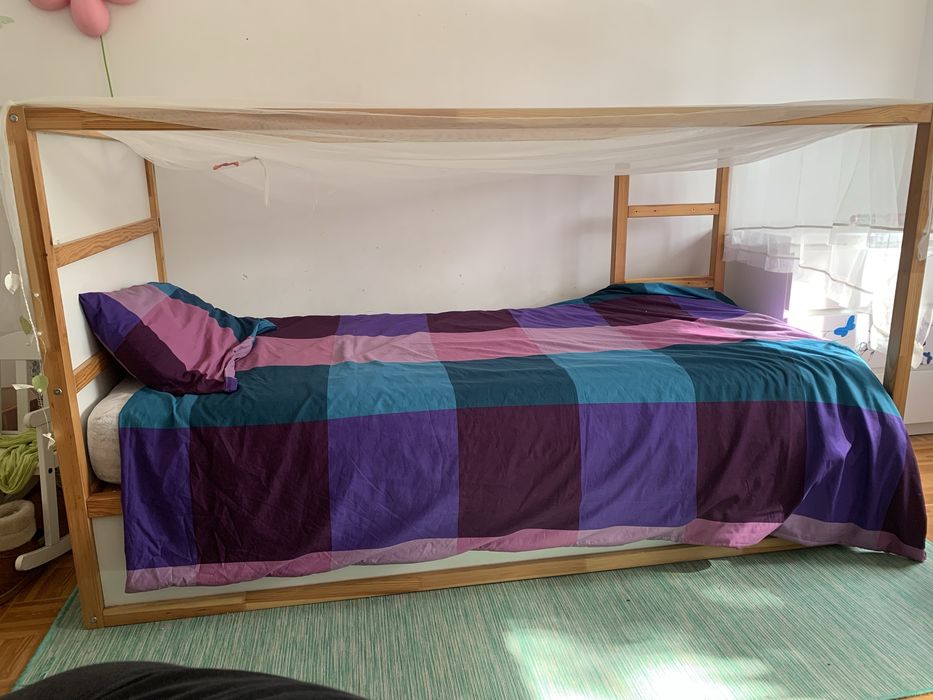 Cama reversível IKEA COM colchão