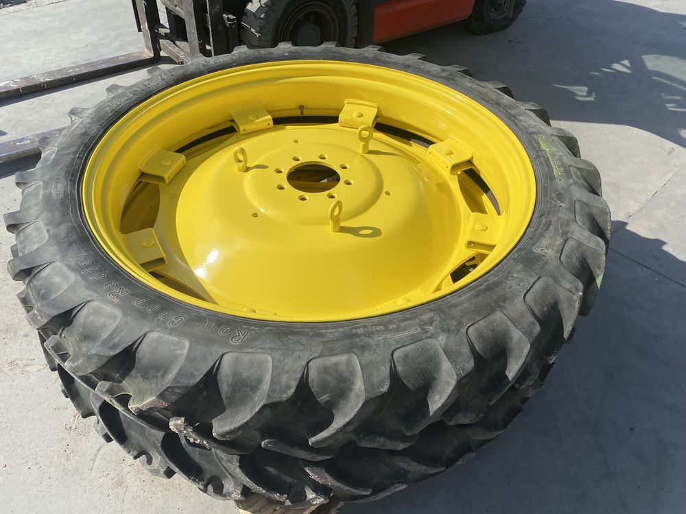 Koła wąskie - do miedzyrzędzi JOHN DEERE 9,5 R44 - 230/95R44