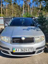 SKODA FABIA ( шкода фабія)2005р. Газ/бензин1 .2л.