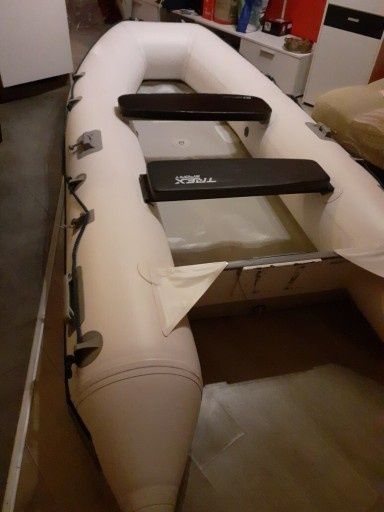 Ponton   Merkury 340 kil airdeck