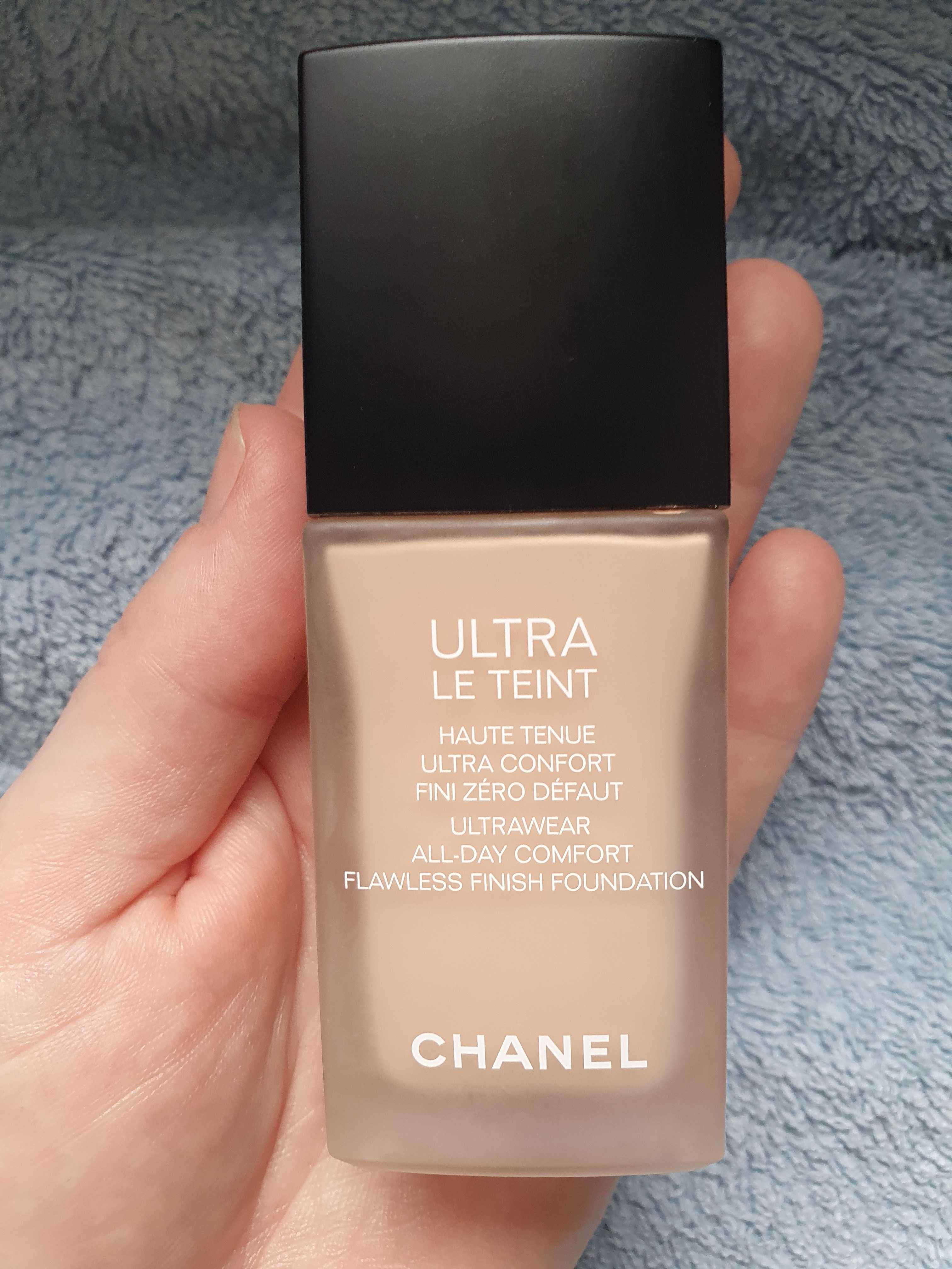 CHANEL ULTRA LE TEINT FLUIDE - Ultratrwały Podkład BR12 (30 ml)