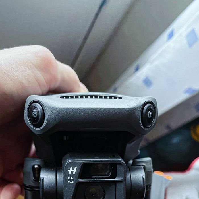 Продам Мавик 3 Mavic 3 комплект Fly More Combo