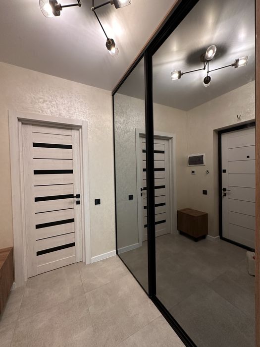 Здам 1-но кімнатну новобудову центр