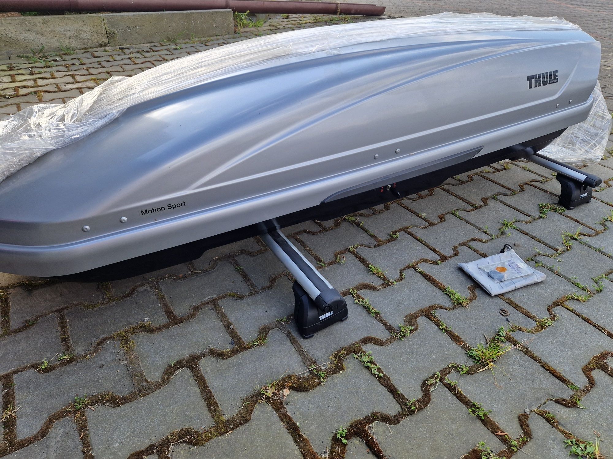 Box dachowy Thule Motion Sport