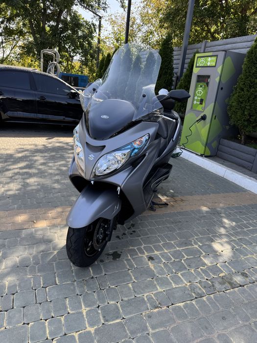 Suzuki skywave Limited 400 2015